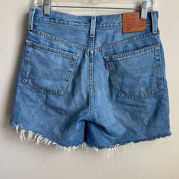 Levi’s 501 Button fly Jean Shorts 30W - Picture 3 of 6